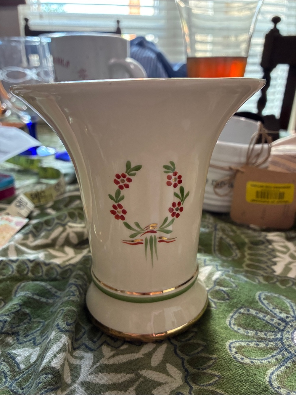 Arabia Suomi Xmas Vase from 1930s. Hand made/painted in Finland. #119. EC